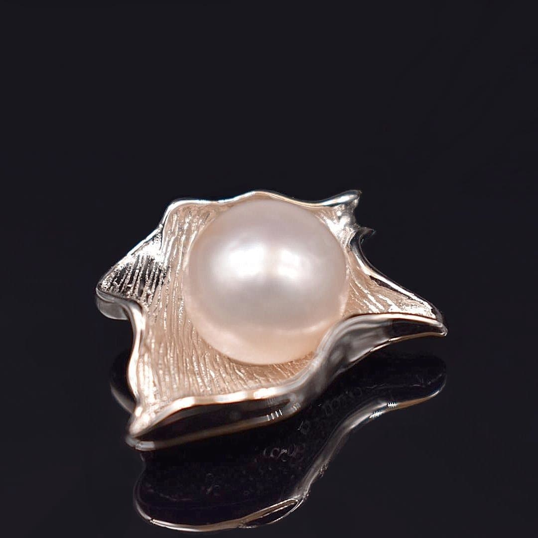 Freshwater Pearl Pendant - Dew - Akuna Pearls