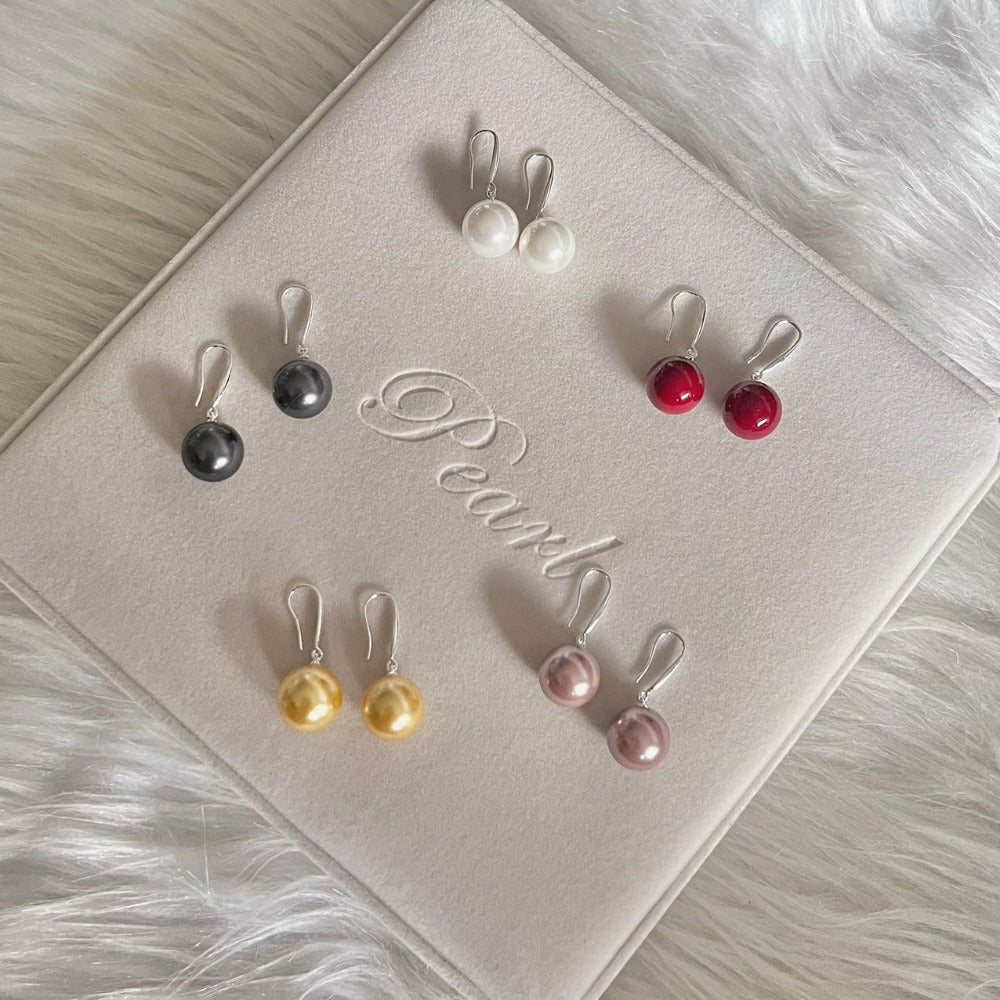 Small pearl dangle earrings discount