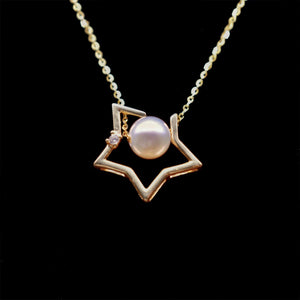 Freshwater Pearl Pendant Necklace - Star - Akuna Pearls