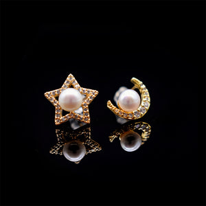 Freshwater Pearl Stud Earrings - Moon & Star - Akuna Pearls