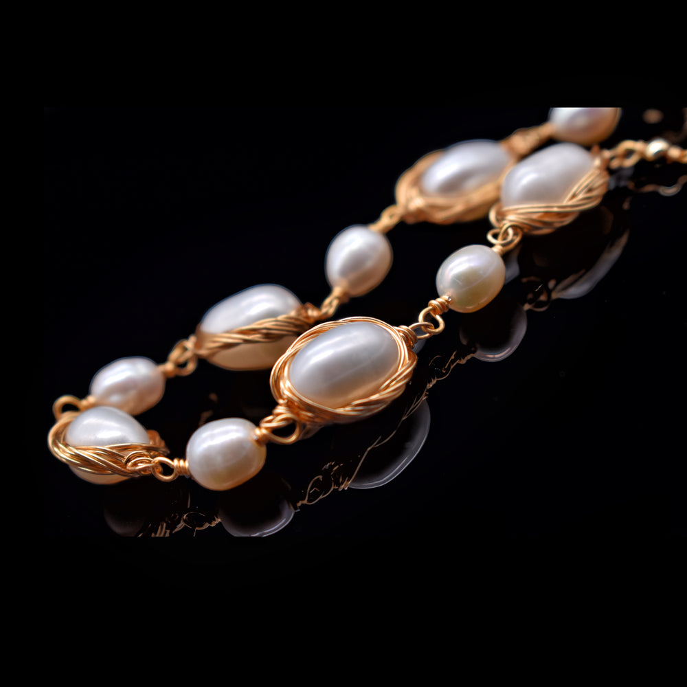 Freshwater Pearl Bracelet - Viggo - Akuna Pearls