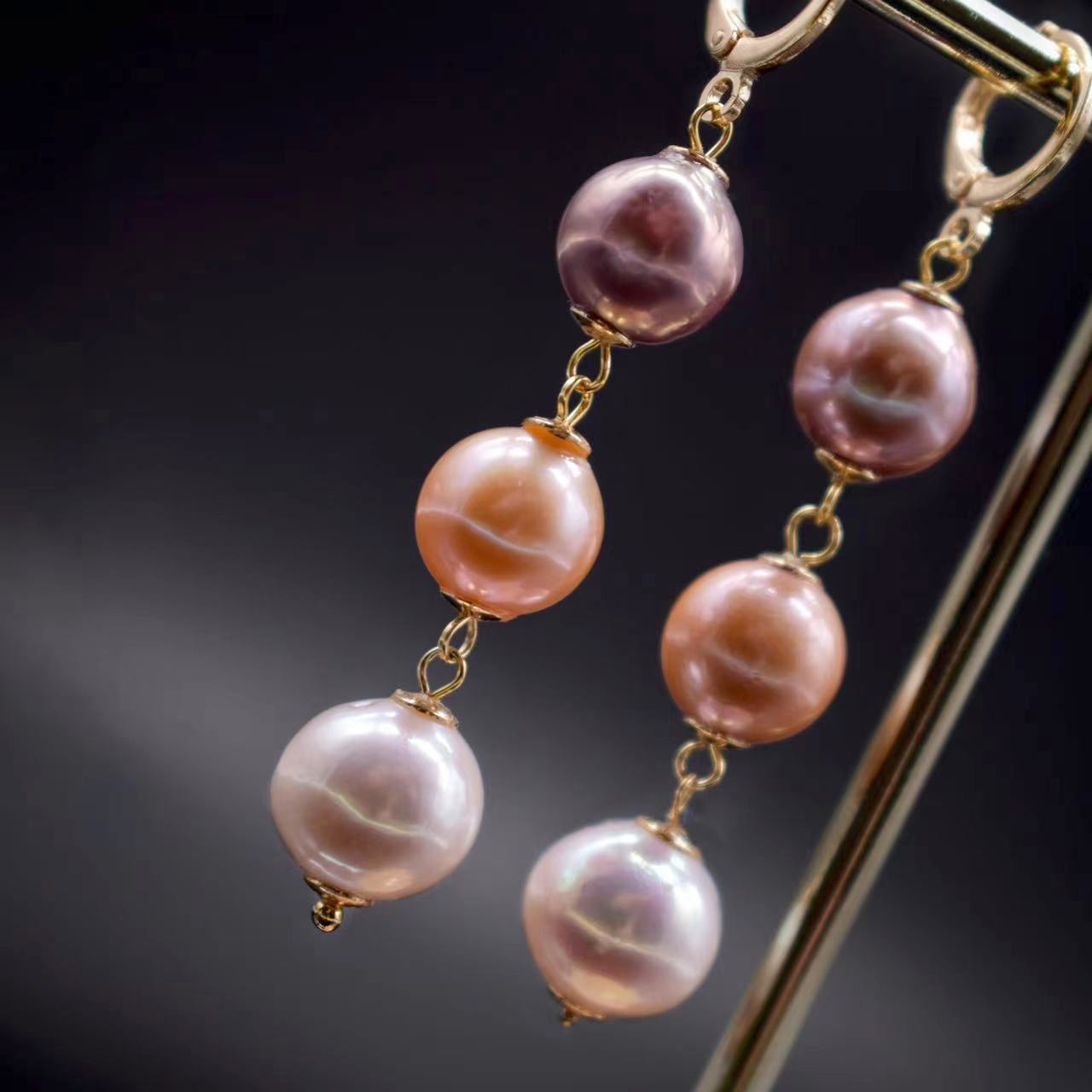 Freshwater Pearl Earrings - Leona - Akuna Pearls
