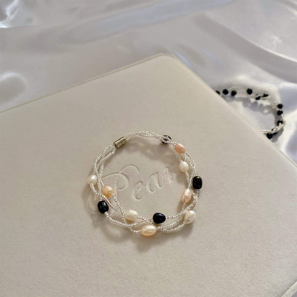 Freshwater Pearl Bead Bracelet - Akuna Pearls